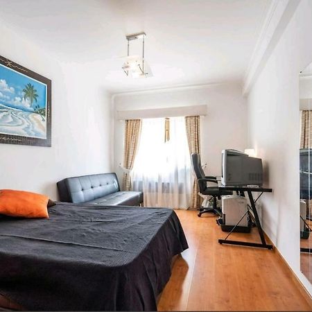 Enya Apartment Mafra Bagian luar foto