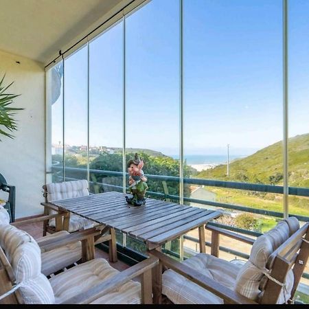 Enya Apartment Mafra Bagian luar foto