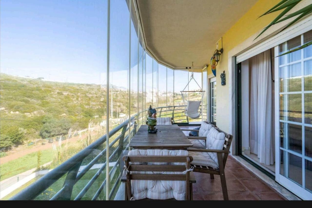 Enya Apartment Mafra Bagian luar foto