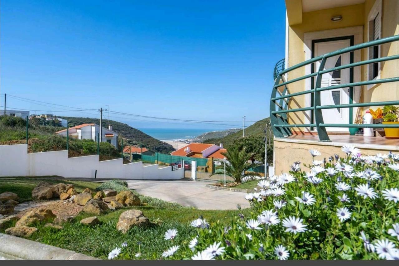 Enya Apartment Mafra Bagian luar foto