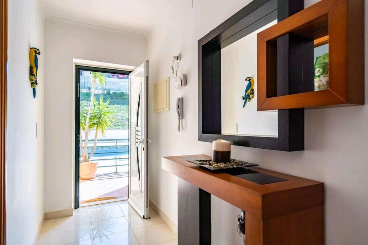 Enya Apartment Mafra Bagian luar foto