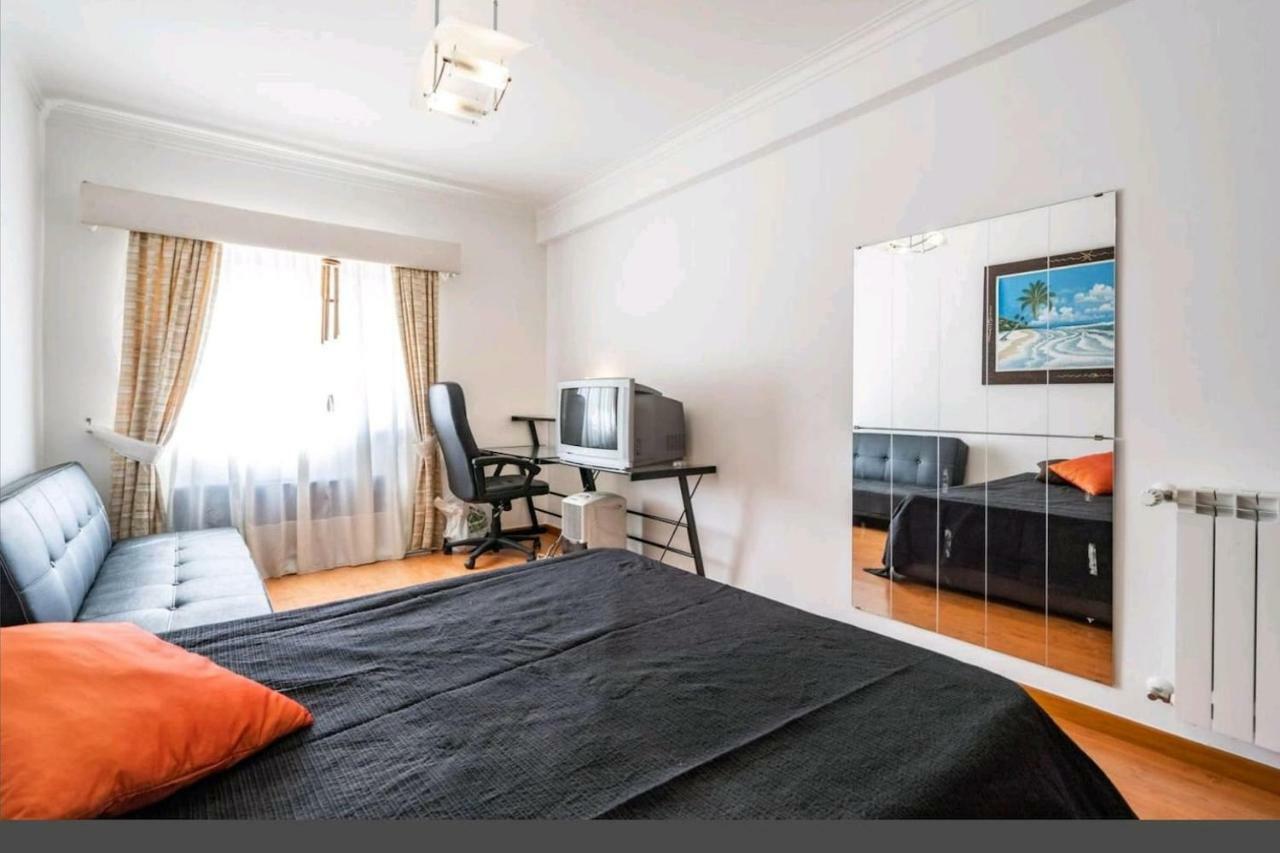 Enya Apartment Mafra Bagian luar foto